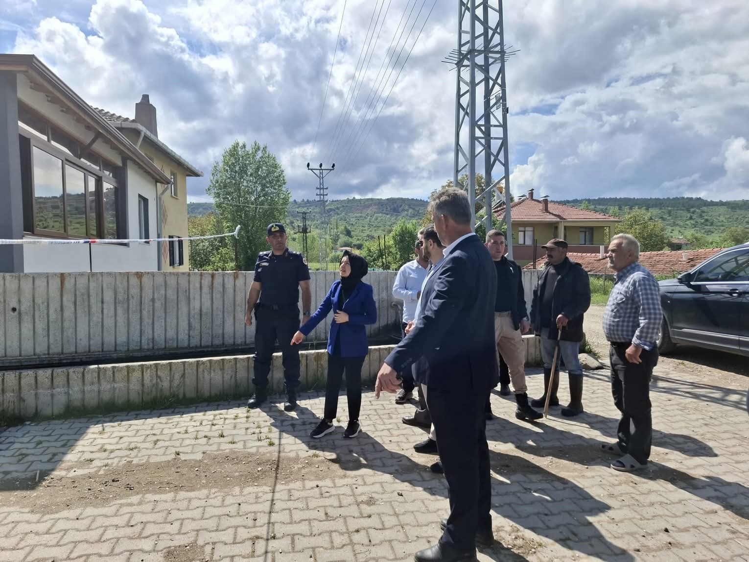 KAYMAKAM SALİHA KARATAŞ’TAN EYÜPÖZÜ KÖYÜNE ZİYARET