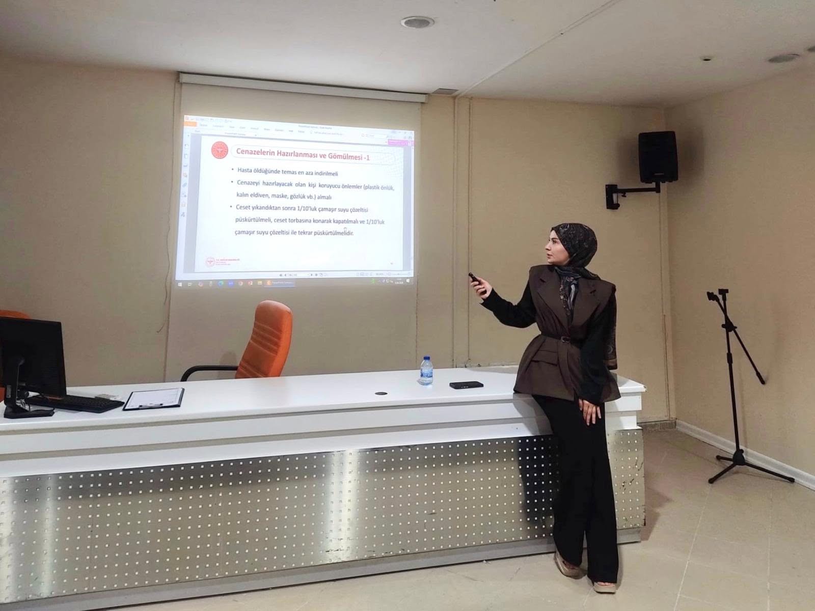 ÇANKIRI DEVLET HASTANESİ’NDE KKKA FARKINDALIK EĞİTİMİ DÜZENLENDİ